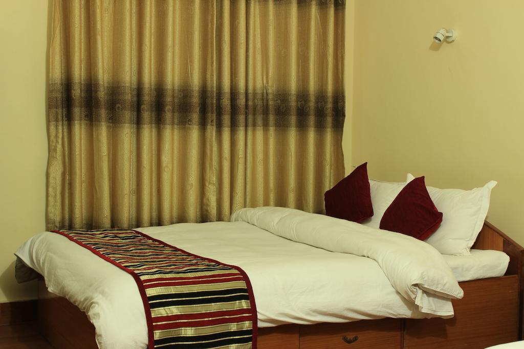 Unique Wild Resort Sauraha Zewnętrze zdjęcie